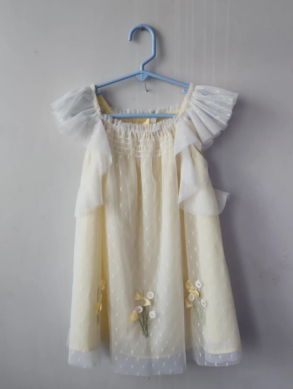 Biscotti Pale Yellow and White Floral Tulle Dress. New Without Tag